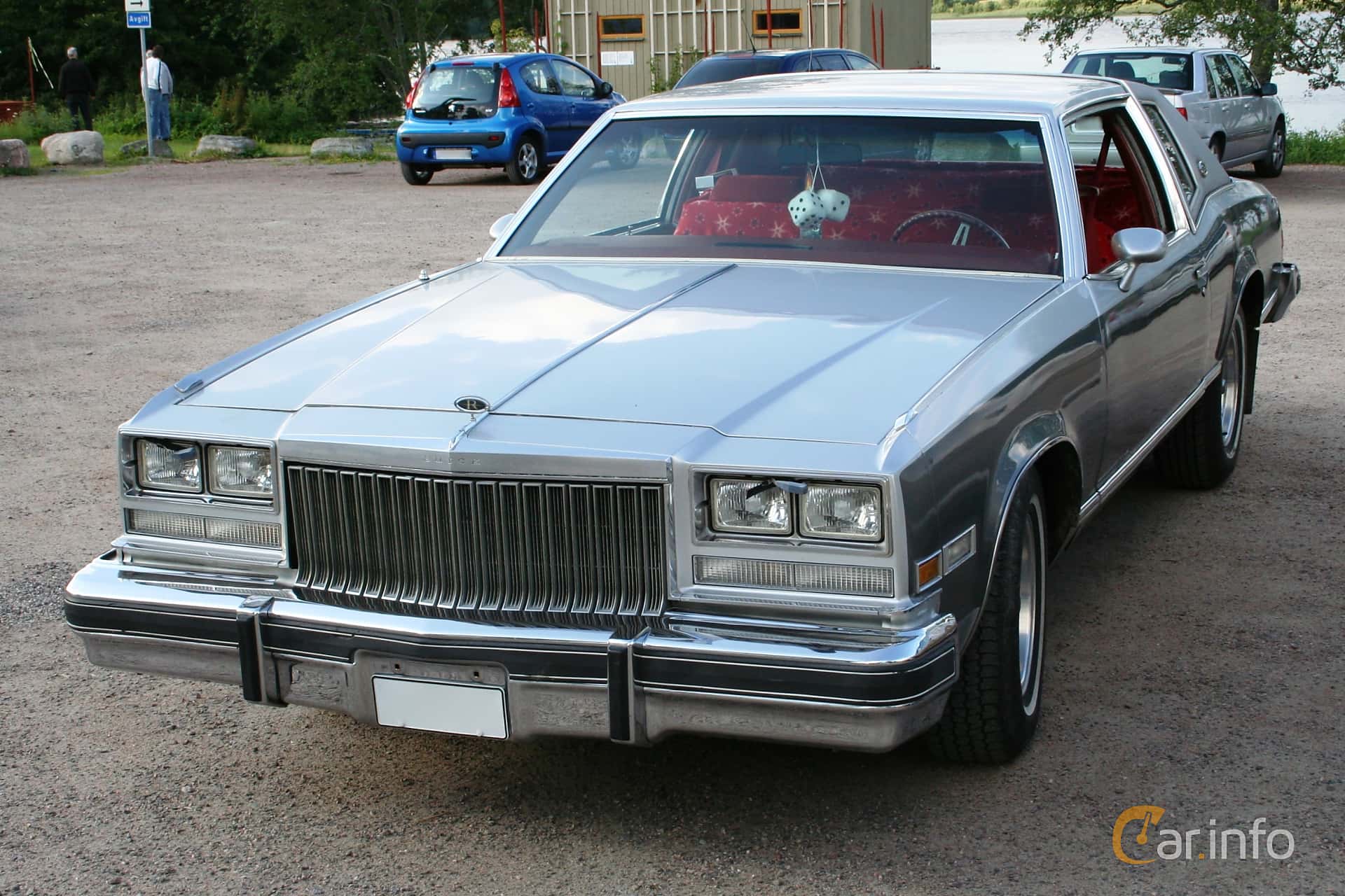 Buick Riviera 1977