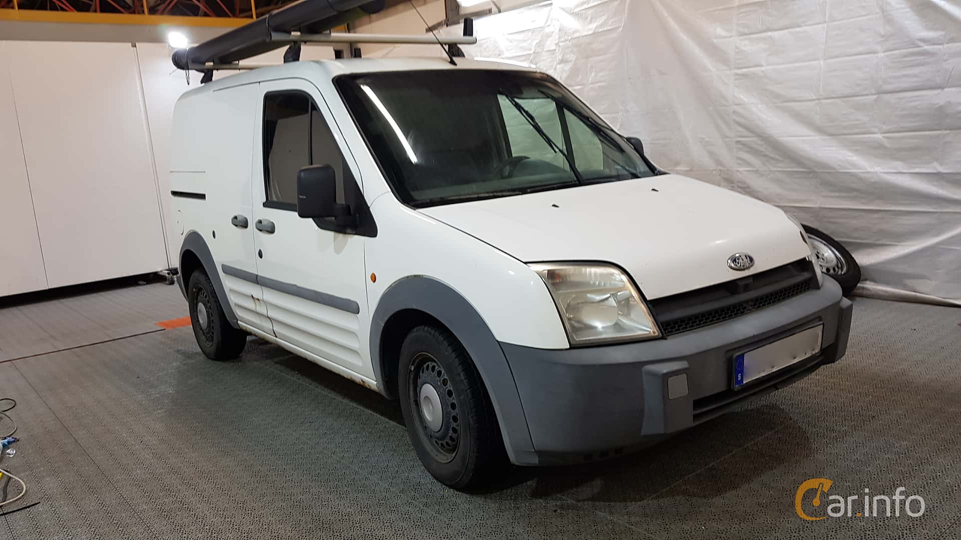 5 images of Ford Transit Connect SWB 1 