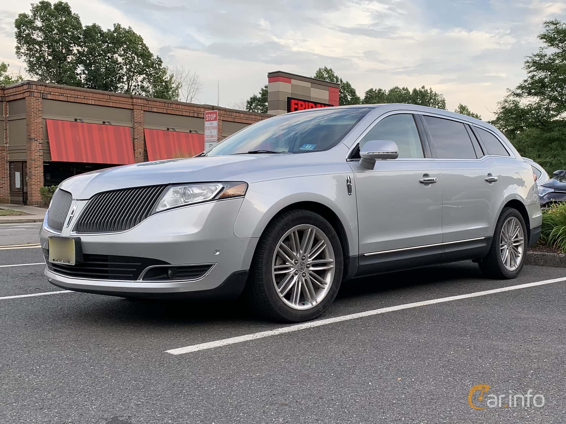 Lincoln MKT