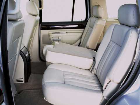 Interior of Lincoln Aviator 4.6 V8 DOHC 4V Automatic, 306hp, 2005 