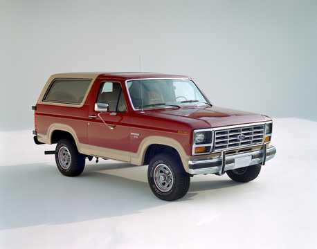 Front/Side  of Ford Bronco 1985 