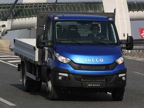 Front/Side  of Iveco Daily 70-170 Chassis Cab 3.0 JTD Manual, 170hp, 2014 