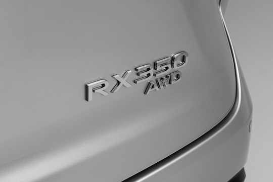 Close-up of Lexus RX 450h+ E-CVT, 306hp, 2023 