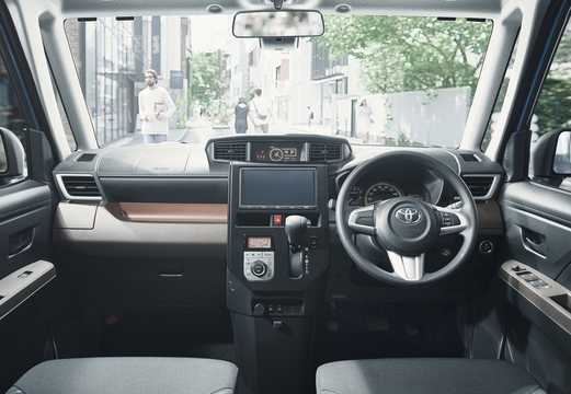 Interior of Toyota Tank G-T 1.0 VVT-i CVT, 98hp, 2016 
