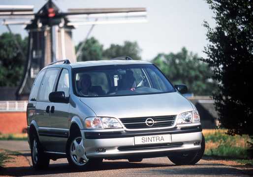 Fram/Sida av Opel Sintra 2.2 16V Manuell, 141hk, 1997 