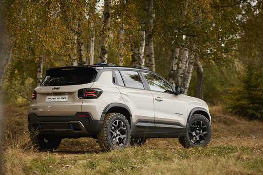 Back/Side of Jeep Avenger 4xe Concept Concept, 2023 