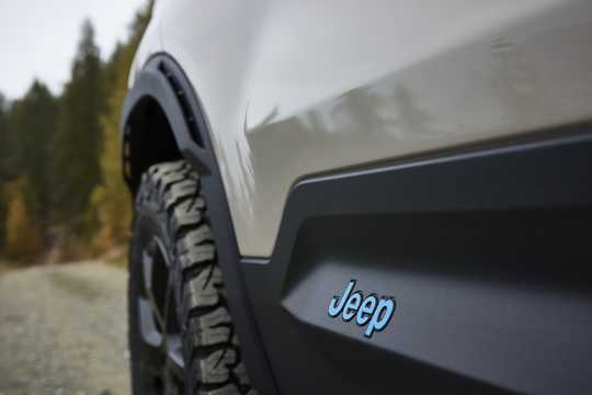 Close-up of Jeep Avenger 4xe Concept Concept, 2023 