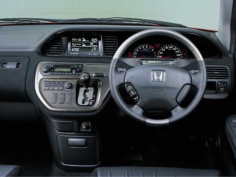 Interior of Honda Avancier 2001 
