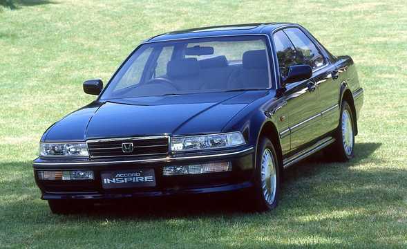 Front/Side  of Honda Accord Inspire 2.0 Automatic, 160hp, 1989 