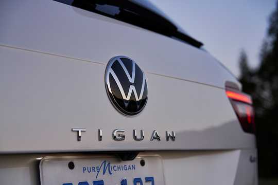 Närbild av Volkswagen Tiguan (NA) 2.0 TSI 4Motion TipTronic, 186hk, 2022 