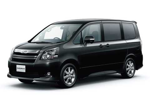 Front/Side  of Toyota Noah 2007 