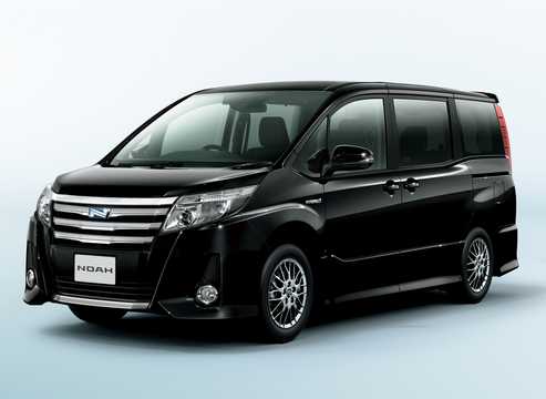 Front/Side  of Toyota Noah 2014 