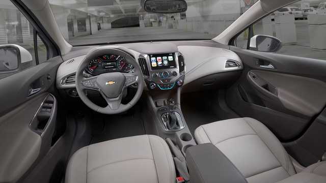 Interior of Chevrolet Cruze 1.4 T E85 Hydra-Matic, 153hp, 2017 