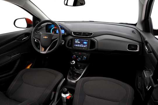 Interior of Chevrolet Onix 1.4 E85 Manual, 106hp, 2012 