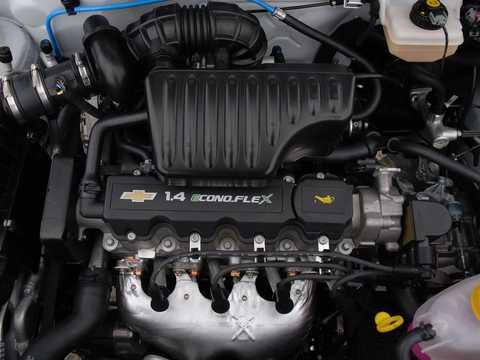 Engine compartment  of Chevrolet Agile 1.4 E85 Easytronic, 102hp, 2010 