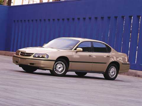 Front/Side  of Chevrolet Impala 3.4 V6 SFI Hydra-Matic, 182hp, 2000 