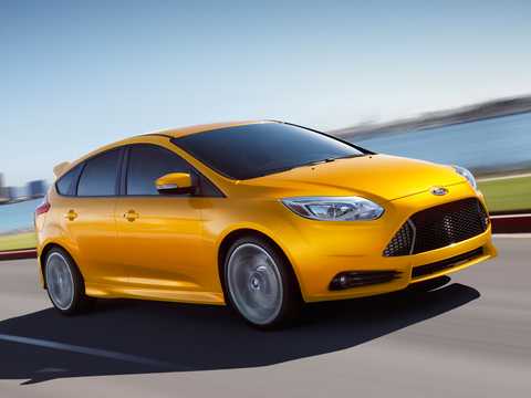 Front/Side  of Ford Focus ST Manual, 256hp, 2013 