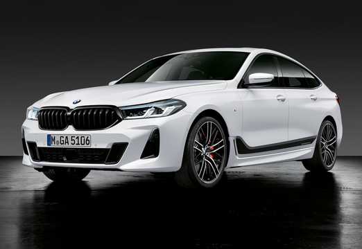 Front/Side  of BMW 6 Series Gran Turismo 2021 