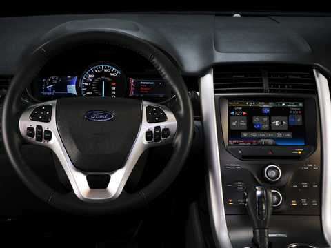 Interiör av Ford Edge 3.7 V6 Ti-VCT SelectShift, 308hk, 2011 