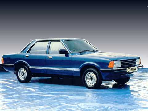 Fram/Sida av Ford Cortina 4-dörrar Sedan 1980 