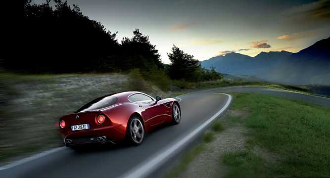 Back/Side of Alfa Romeo 8C Competizione 4.7 V8 Q-Select, 450hp, 2007 