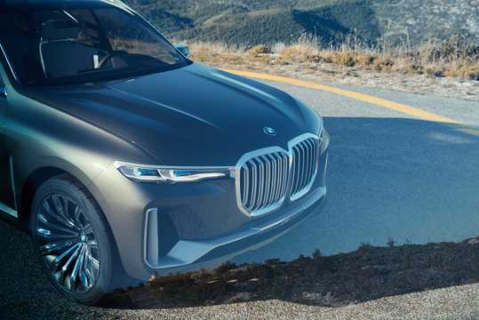 Close-up of BMW X7 iPerformance Concept Concept, 2017 