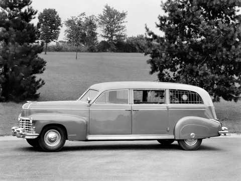 Fram/Sida av Cadillac Commercial Chassi 1947 