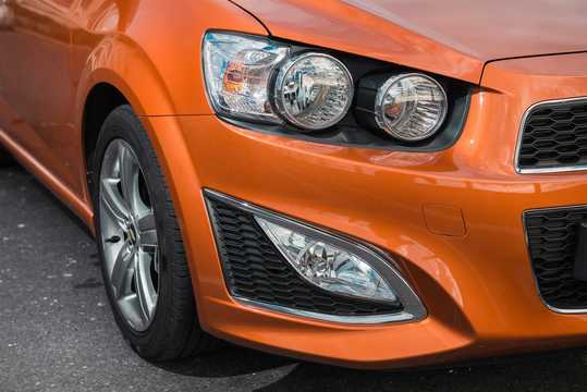 Close-up of Chevrolet Sonic 1.4 T Manual, 140hp, 2016 