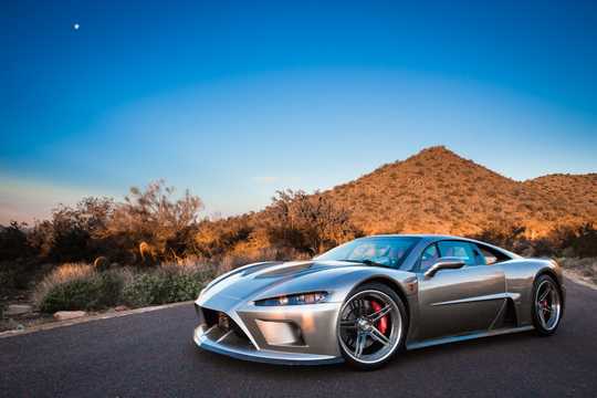 Front/Side  of Falcon F7 7.0 V8 DCT, 1115hp, 2013 