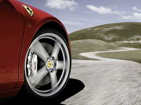 Close-up of Ferrari 458 Italia 4.5 V8  DCT, 570hp, 2010 