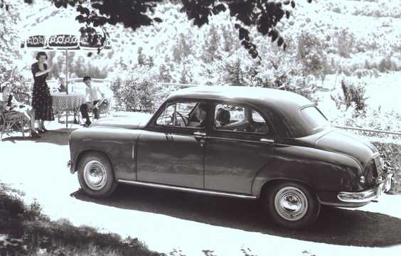 Back/Side of Fiat 1400 1.4 Manual, 44hp, 1950 