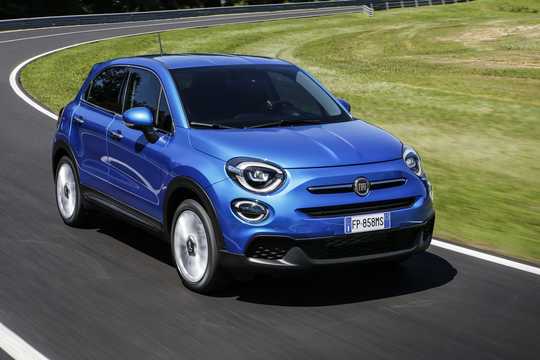 Front/Side  of Fiat 500X 2019 