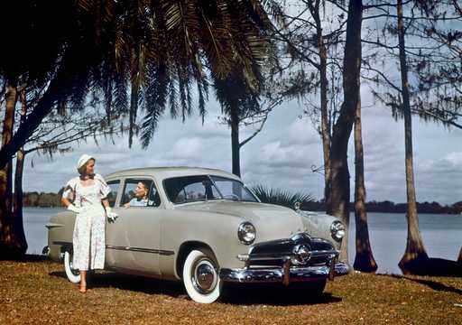 Front/Side  of Ford Custom Tudor Sedan 1949 