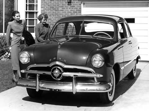 Front/Side  of Ford Custom Tudor Sedan 1949 