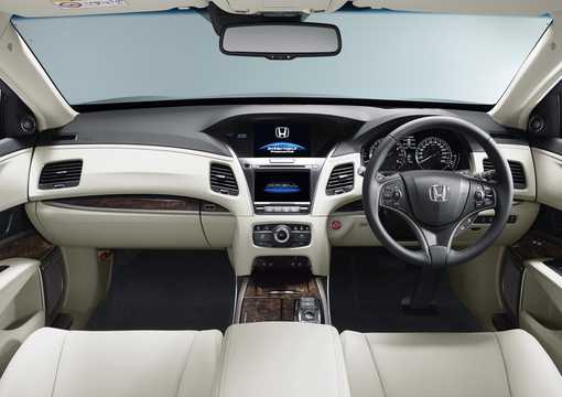Interiör av Honda Legend 3.5 V6 i-VTEC SH-AWD DCT, 380hk, 2014 