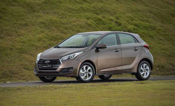 Front/Side  of Hyundai HB20 1.6 Automatic, 128hp, 2015 