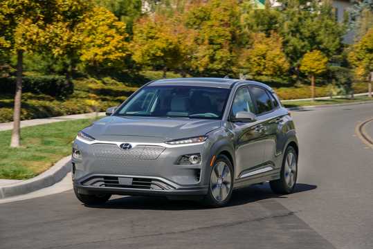 Front/Side  of Hyundai Kona Electric 39.2 kWh, 136hp, 2019 