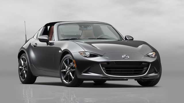Front/Side  of Mazda MX-5 RF 2017 