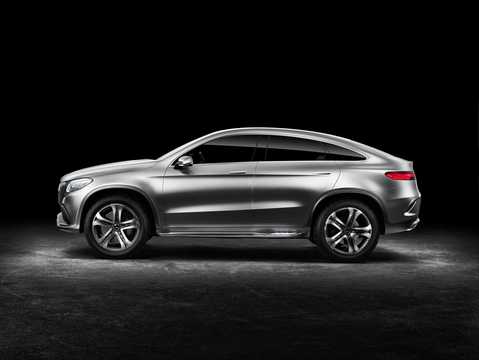 Side  of Mercedes-Benz Concept Coupé SUV 3.0 V6 4MATIC 9G-Tronic, 338hp, 2014 