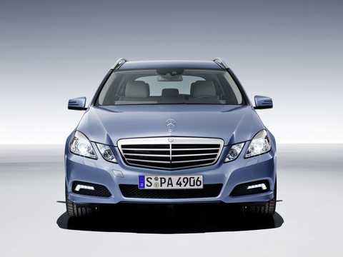 Front  of Mercedes-Benz E 350 T CDI 4MATIC BlueEFFICIENCY 7G-Tronic, 231hp, 2010 