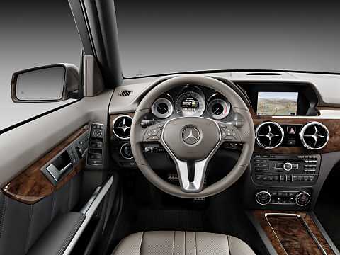 Interior of Mercedes-Benz GLK 250 BlueTEC 4MATIC 7G-Tronic Plus, 204hp, 2013 