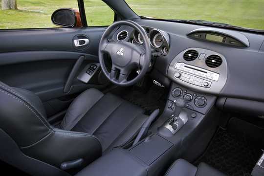 Interior of Mitsubishi Eclipse Spyder GT 3.8 V6 MIVEC Sportronic, 268hp, 2010 