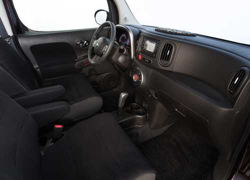 Interior of Nissan Cube 2013 
