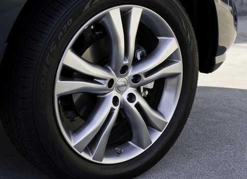 Närbild av Nissan Murano 3.5 V6 iAWD XTRONIC-CVT, 256hk, 2011 