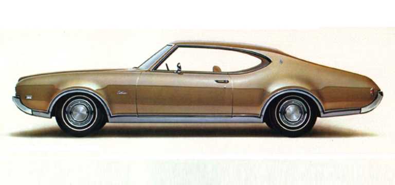 Sida av Oldsmobile Cutlass Supreme Holiday Coupé 1969 