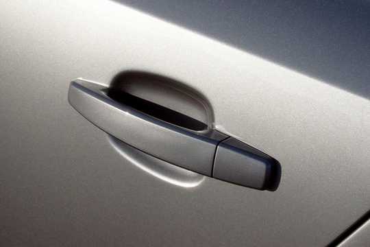 Close-up of Opel Astra 2004 