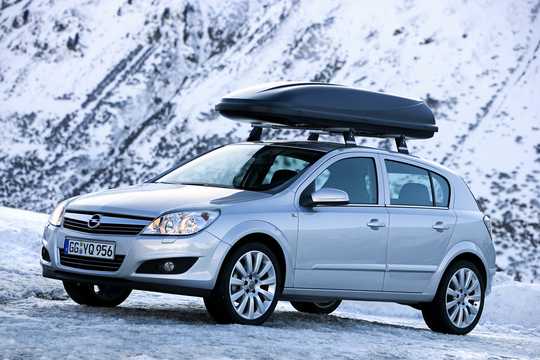 Fram/Sida av Opel Astra 2007 