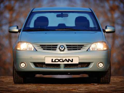 Front  of Renault Logan 1st Generation 