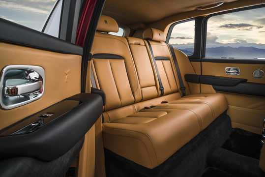 Interior of Rolls-Royce Cullinan 6.75 V12 Automatic, 571hp, 2018 