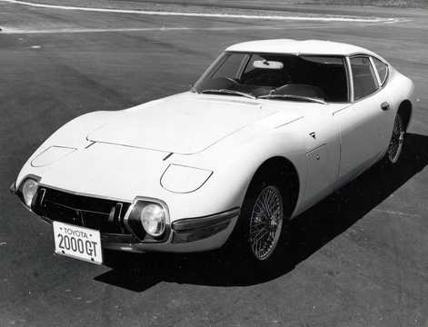 Front/Side  of Toyota 2000 GT 2.0 150hp, 1967 